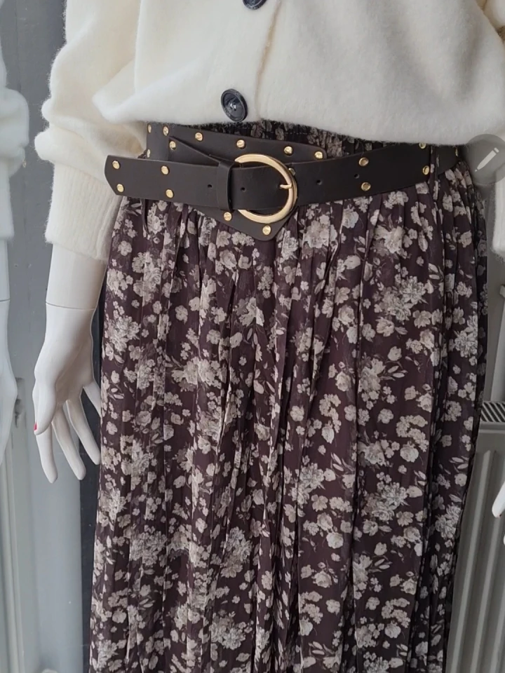 Kemer Detaylı Şifon Etek