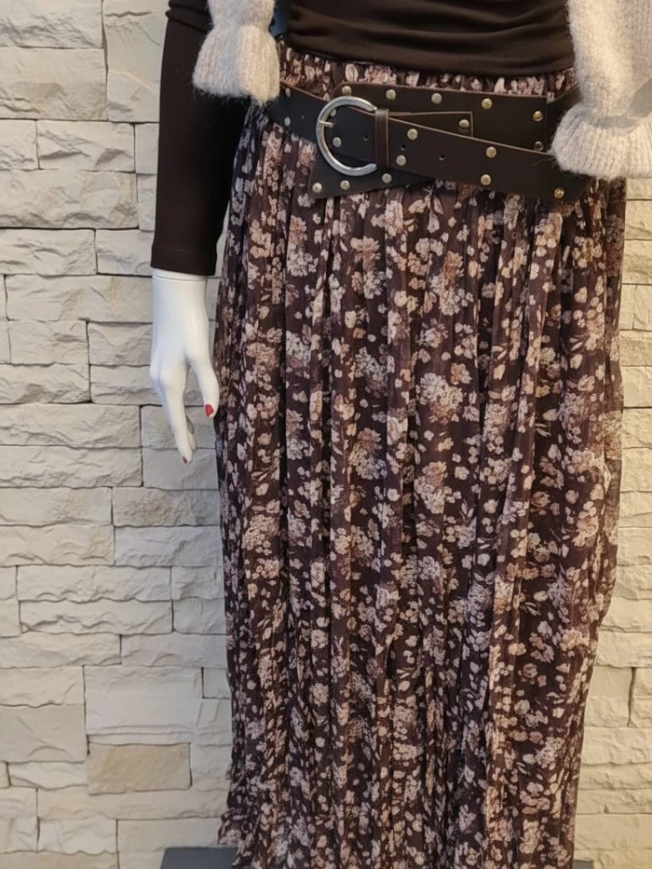 Kemer Detaylı Şifon Etek