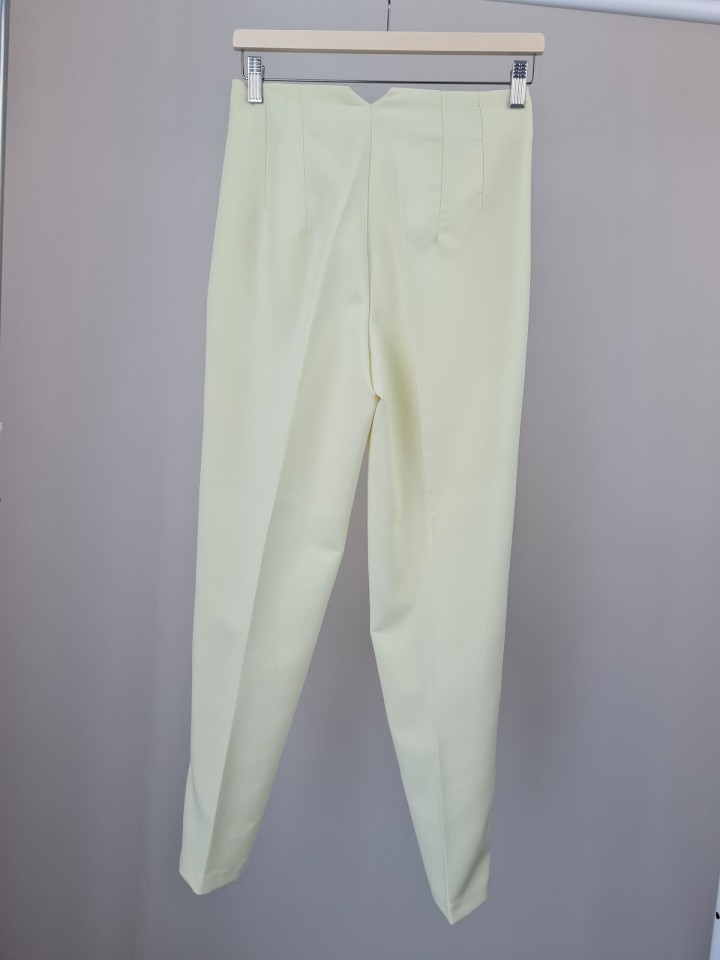 Telablanka Önü Flatolu Kumaş Pantolon