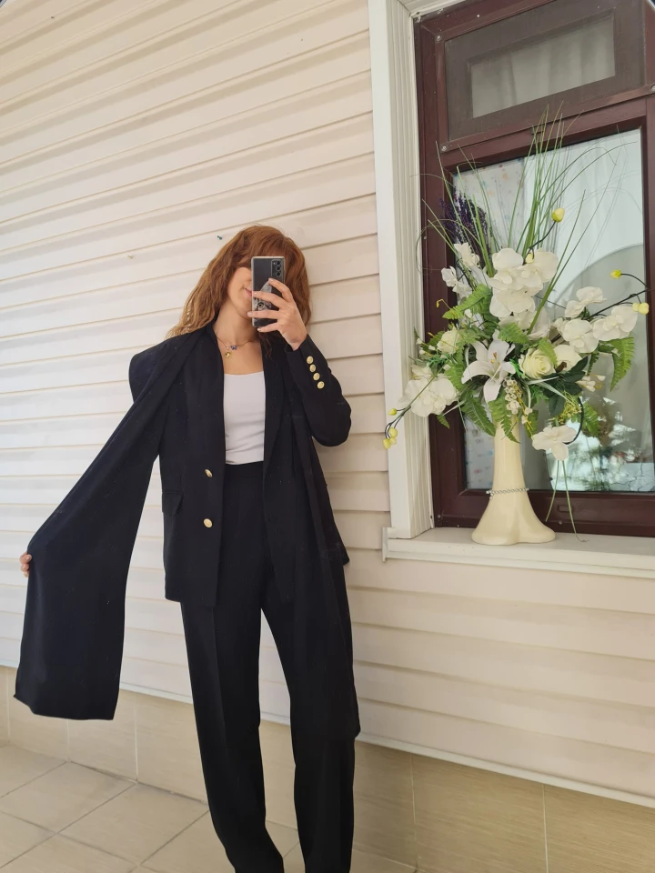 ŞAL DETAYLI SİYAH BLAZER CEKET 