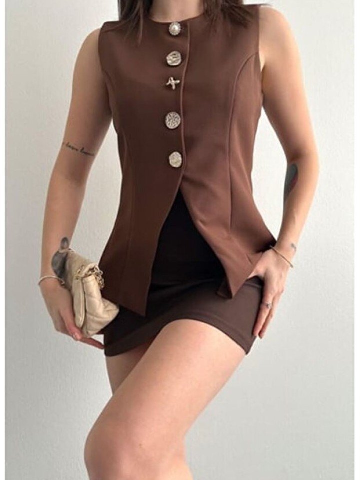 Telablanka Farklı Düğme Kuplu Önü V Kesim Yelek