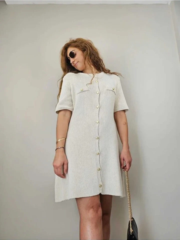 Önden Düğmeli Kısa Kol Triko Elbise