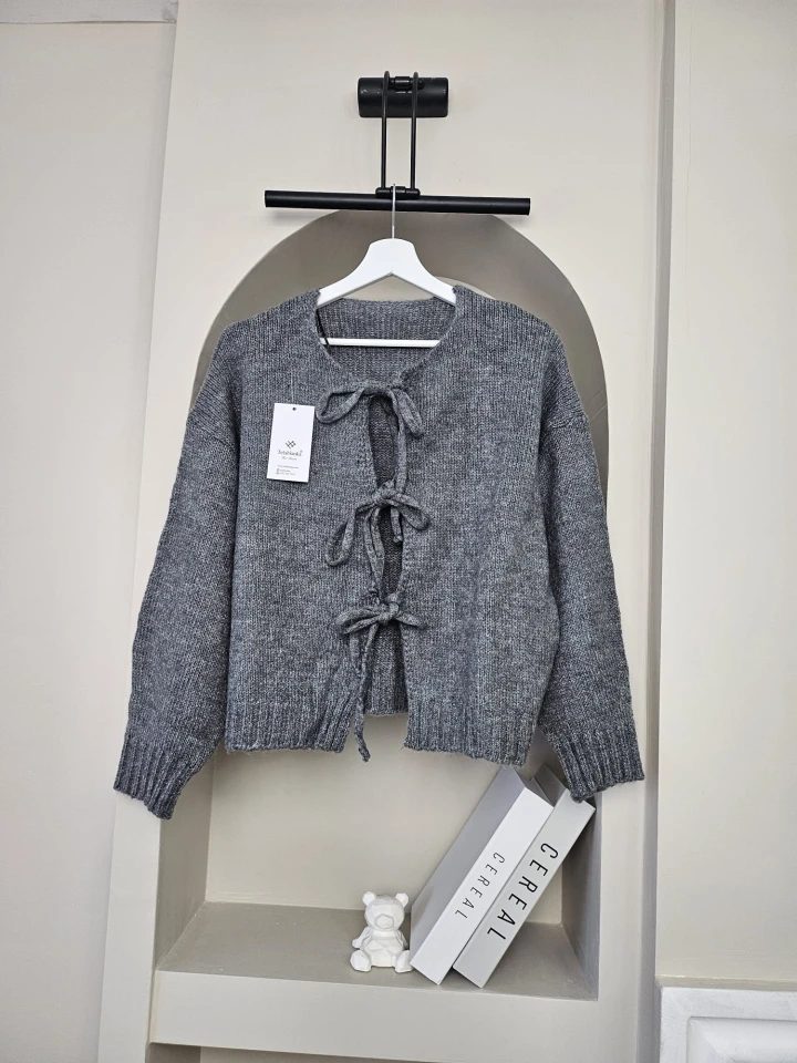 Önü Bağlamalı Laura Hırka