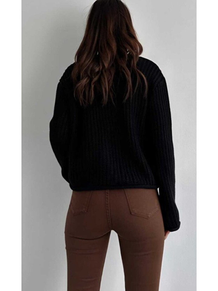 Örgülü Gold Düğme Trend Hırka