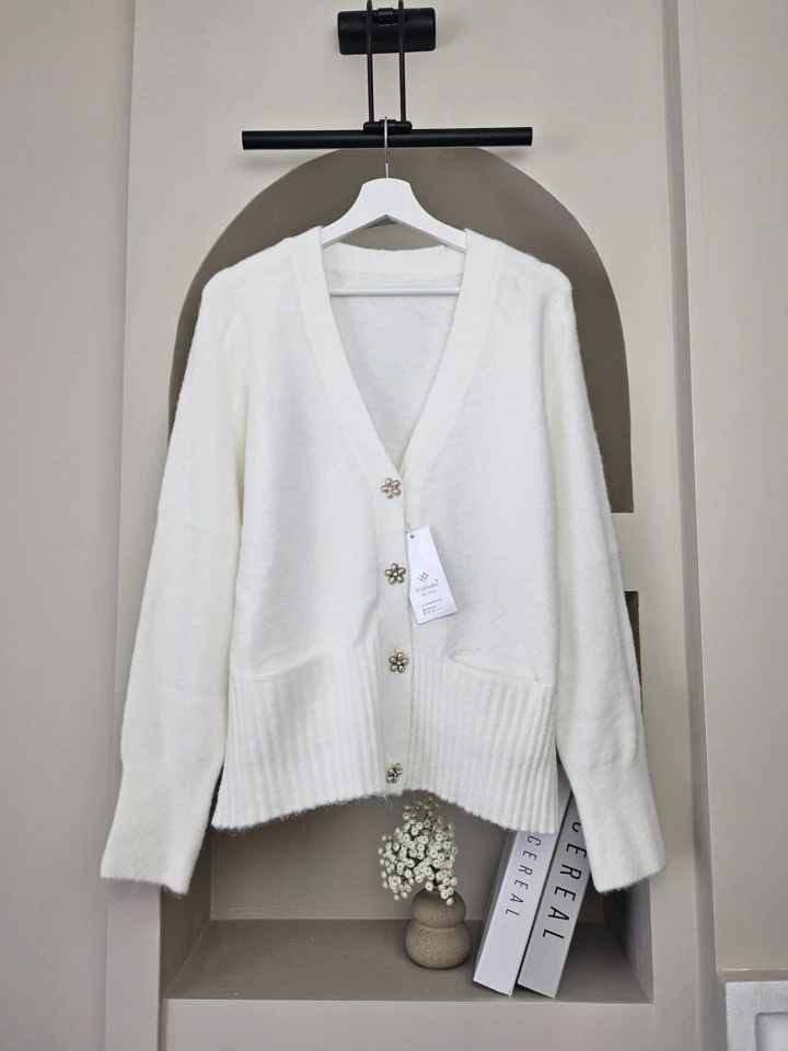 V Yaka İnci Çiçek Detay  Basic  Hırka