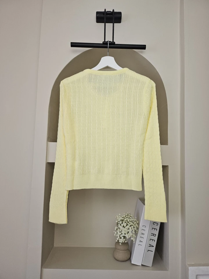 Açık Yaka Örgülü Purry Kazak