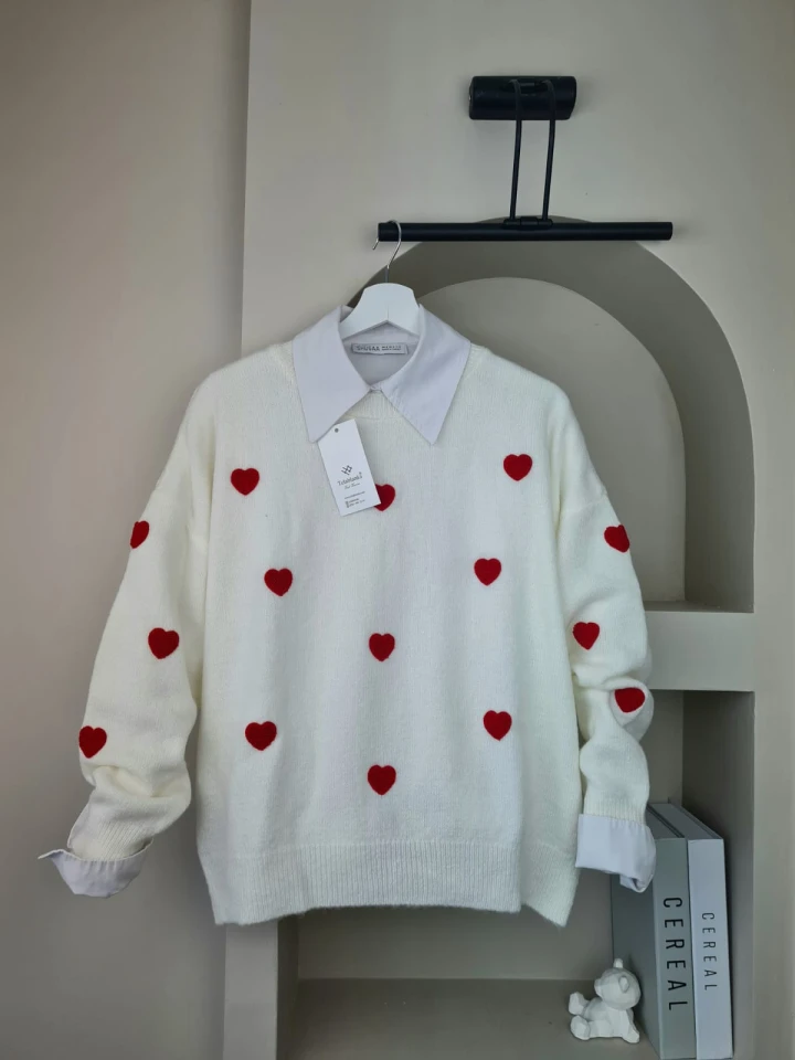 Kalp Nakış Oversize Kazak Bej-Kırmızı