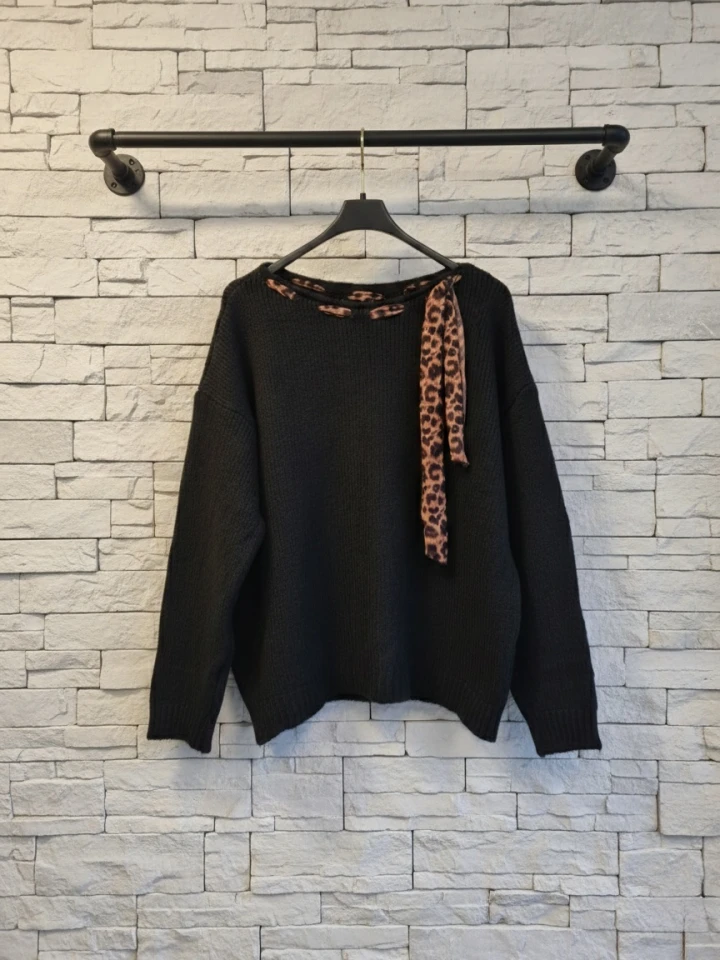 Leopar Detaylı Kazak