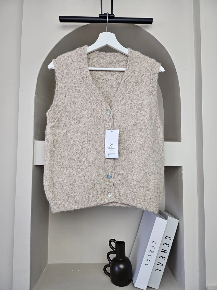 Sedef Düğmeli V Yaka Yumoş Yelek